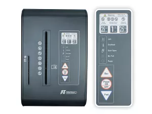 Topdrop – Skartovač s křížovým řezem 4 x 40 mm. Skartuje až 25 listů papíru gramáže 70 g/m2, navíc i CD/DVD, svorky a plastové karty. Objem koše 40 l a doba skartování 60 min. AT | Kancelářská technika od Topdrop.cz