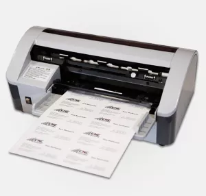 Elektrická řezačka vizitek s ručním nakládáním