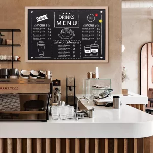 Topdrop – Magnetická tabule s retro dřevěným rámem v rozměru 86 x 56 cm. CLASSIC | Kancelářská technika od Topdrop.cz