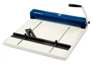 Rýhovací stroj s velmi snadnou obsluhou a pracovní šířkou 435 mm.