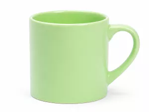 Hrneček na espresso v pastelové světle zelené barvě.