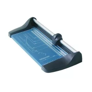 Kotoučová řezačka s broušeným kolečkem na profilované tyči s délkou řezu 330 mm.