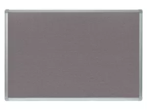 Tabule s filcovým povrchem, aluminiovým rámem a sadou pro upevnění na zeď.