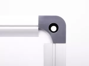 Topdrop – Magnetická lakovaná tabule v hliníkovém rámu. ARTA | Kancelářská technika od Topdrop.cz