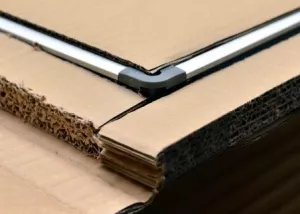 Topdrop – Magnetická lakovaná tabule v hliníkovém rámu. ARTA | Kancelářská technika od Topdrop.cz