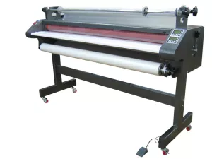 Profesionální rolový laminátor šíře 1630mm pro teplou i studenou laminaci.
