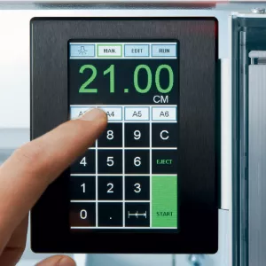 Topdrop – Výkonná stohová řezačka s délkou řezu 520 mm. | Kancelářská technika od Topdrop.cz