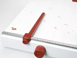 Topdrop – Profesionální páková řezačka s délkou řezu 580 mm a kapacitou 40 listů IDEAL | Kancelářská technika od Topdrop.cz