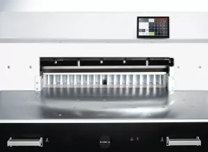 Topdrop – Elektrická stohová řezačka s hdraulickým lisem šíře 720 mm IDEAL | Kancelářská technika od Topdrop.cz