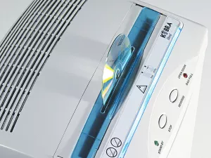Topdrop – Profesionální skartovačka pro středně velké kanceláře. KOBRA | Kancelářská technika od Topdrop.cz