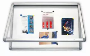 Exteriérová vitrína s horizontálním otevíráním a výplní lakovanou magnetickou vel. 4xA4
